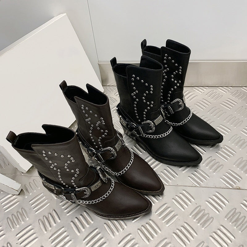  Boots 