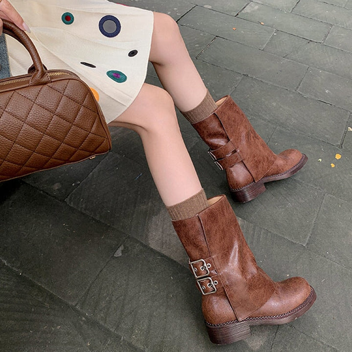  Boots 