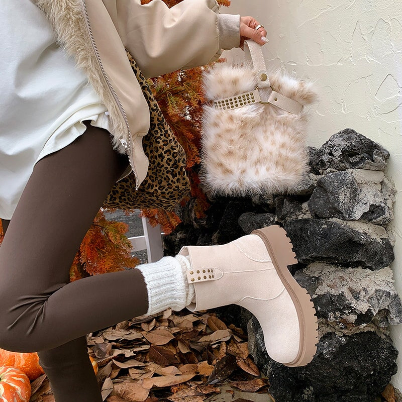  Boots 