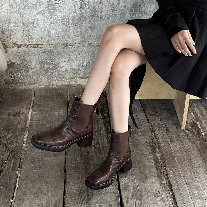 Boots 