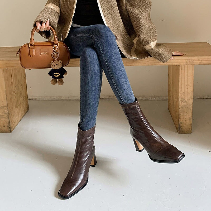  Boots 