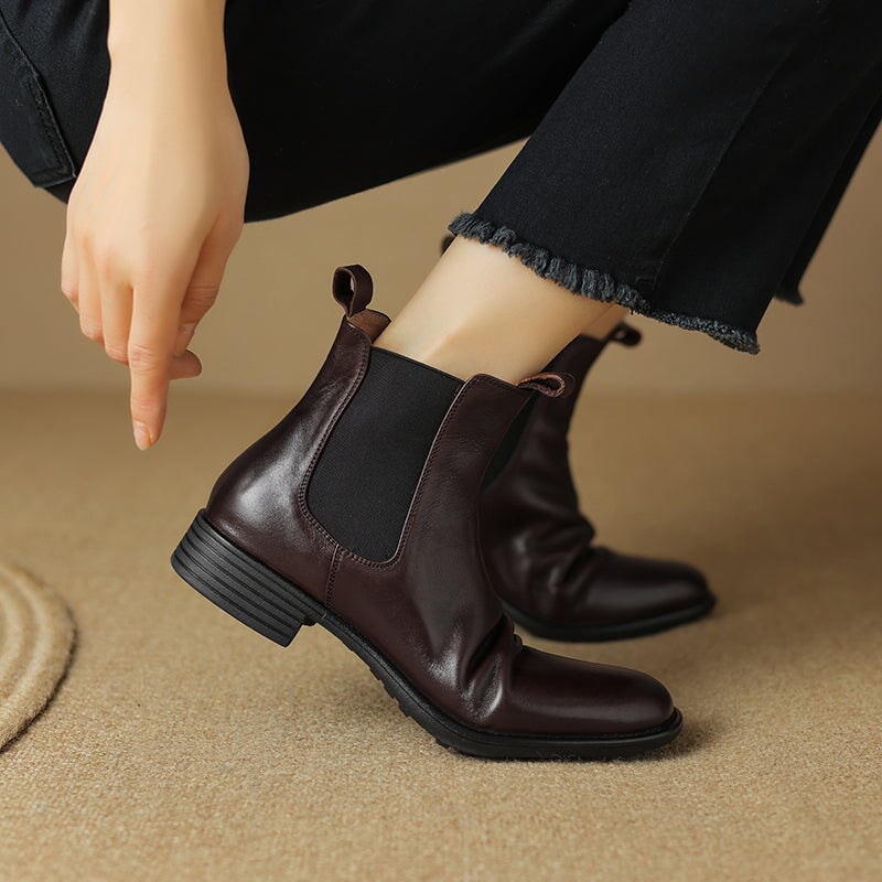  Boots 