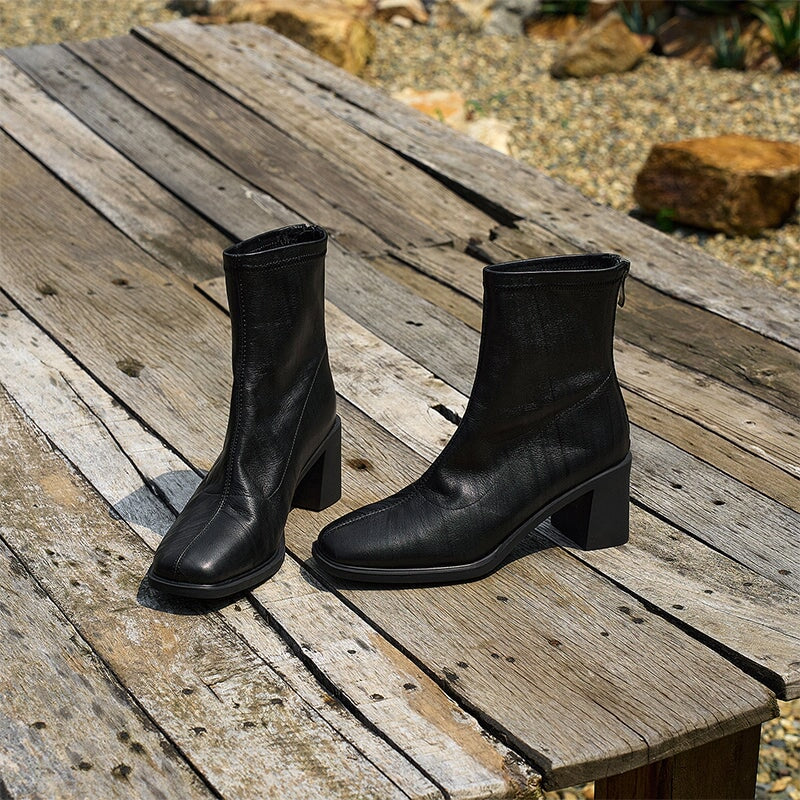  Boots 