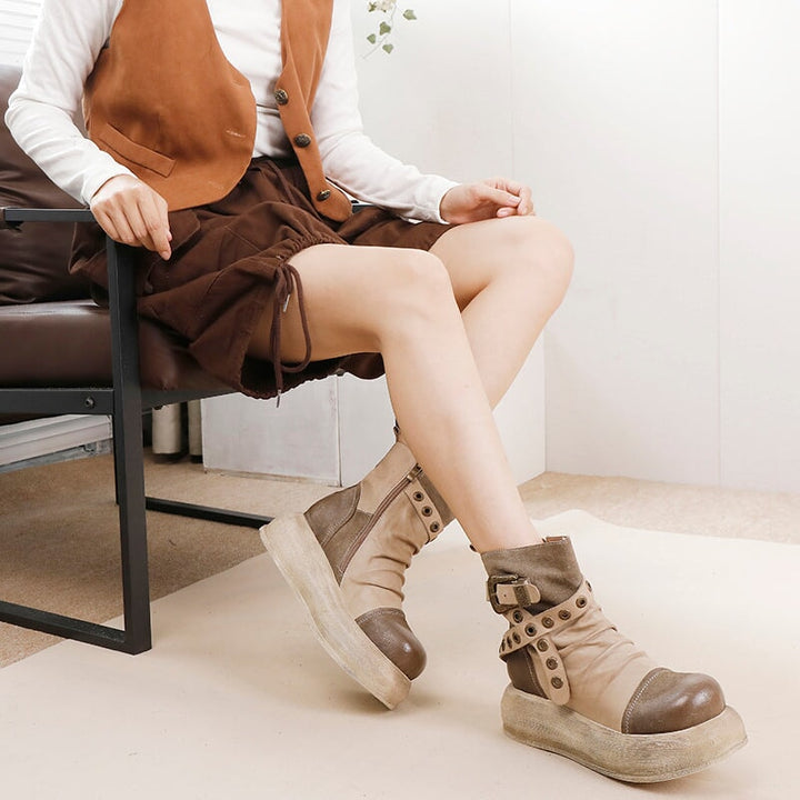  Boots 