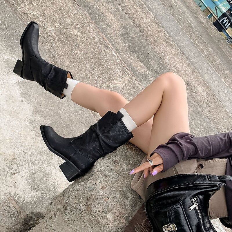  Boots 