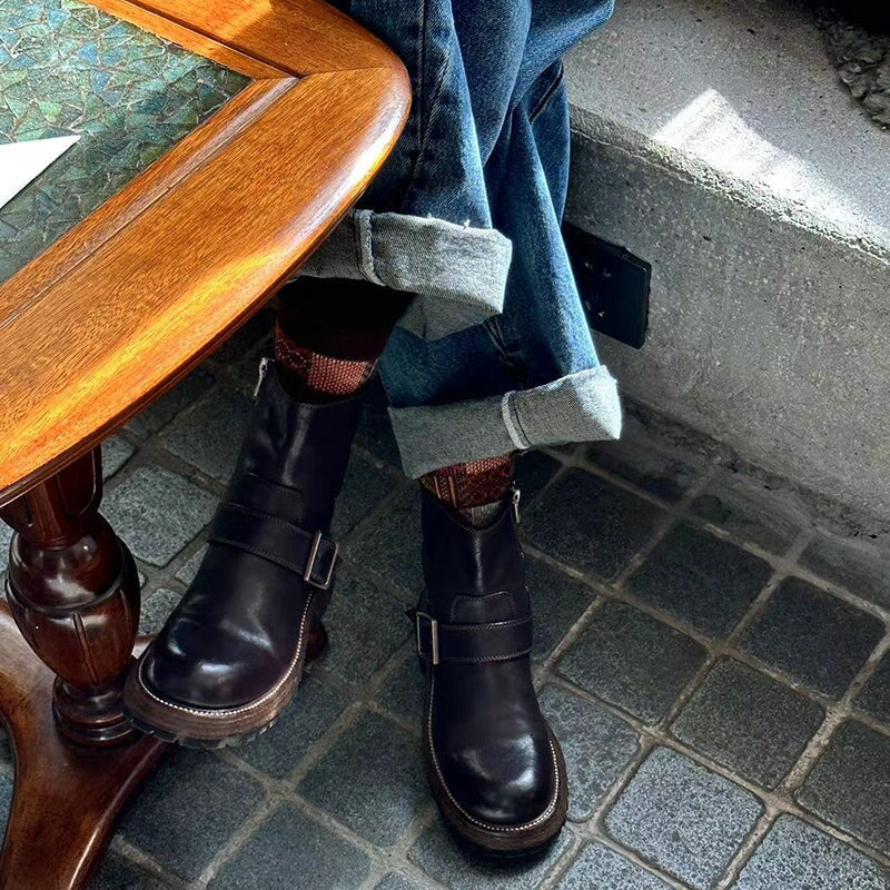 Boots 