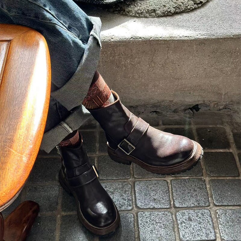  Boots 