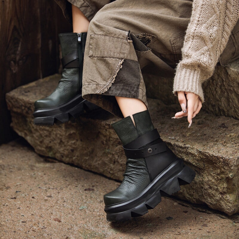  Boots 