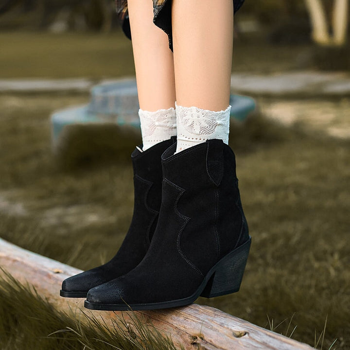  Boots 