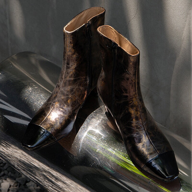  Boots 