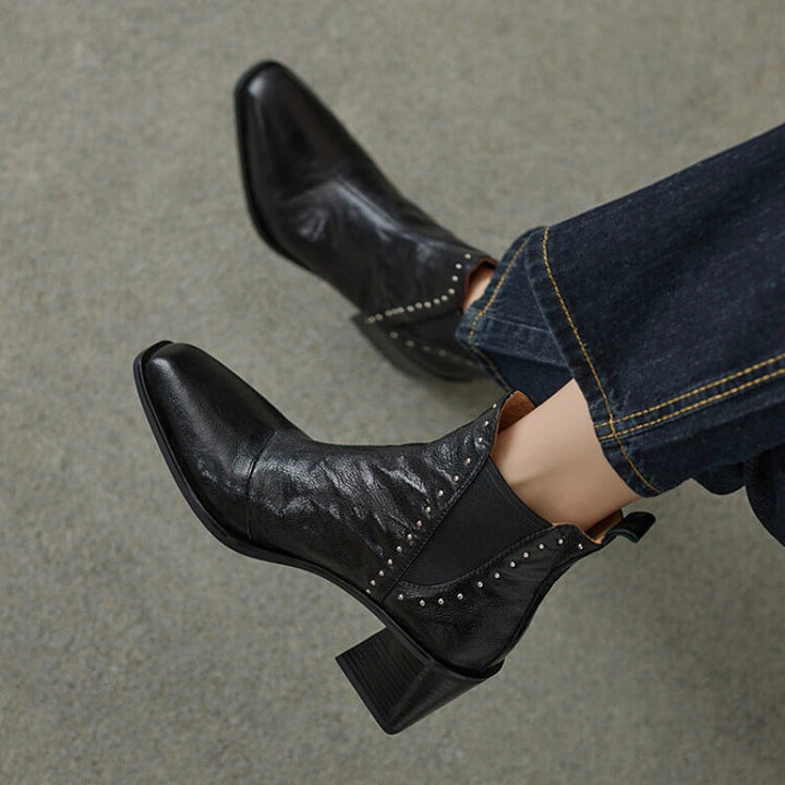  Boots 