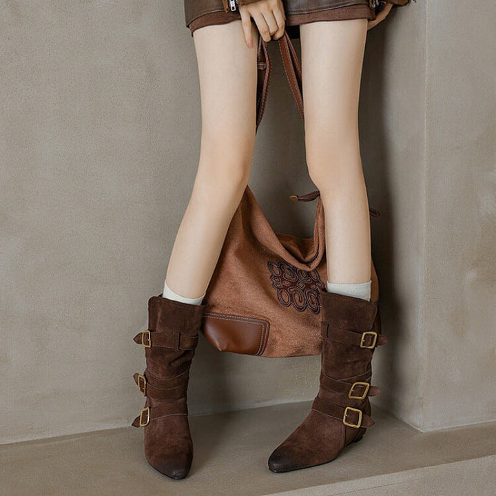  Boots 
