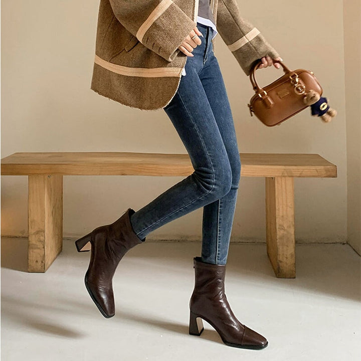  Boots 