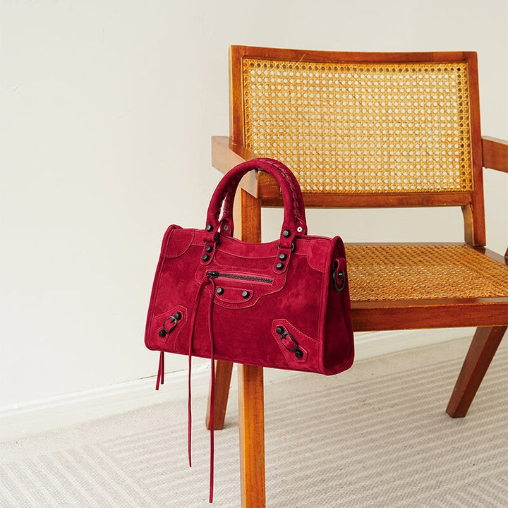 d1009b-1 Accessories Red 