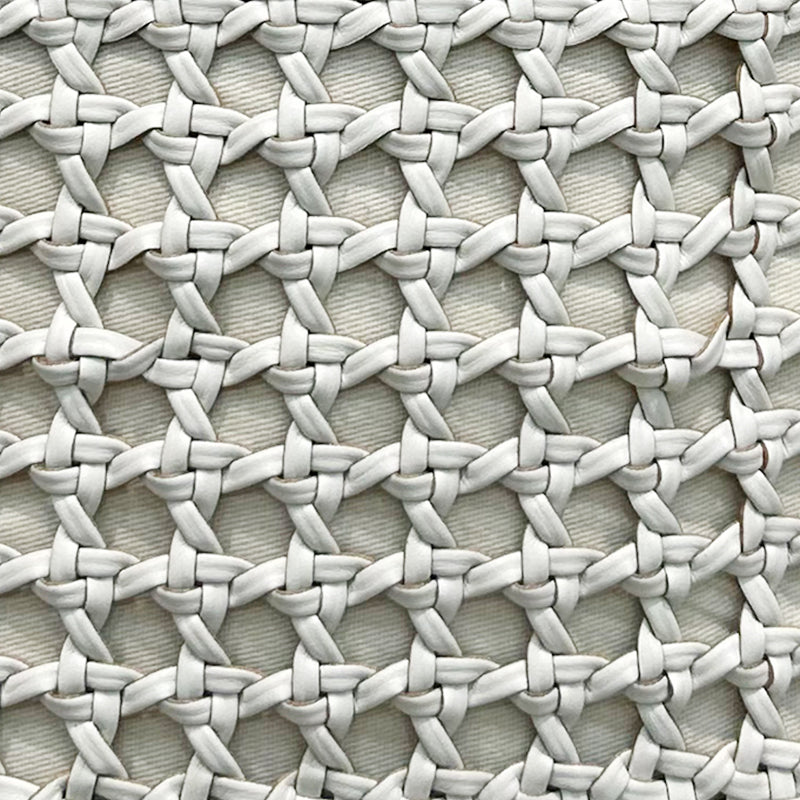 Sac à Épaule en Cuir de Vache Tissé Fait Main en Brun/Blanc