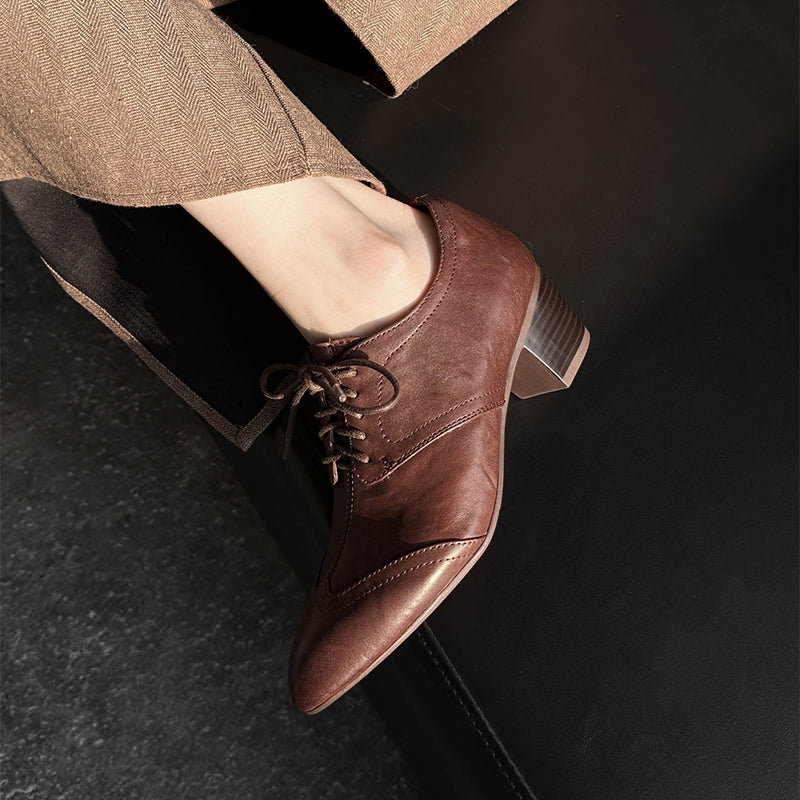 Chaussures Oxford en Cuir Fait Main, Vintage, Classiques à Bout Pointu en Noir/Marron