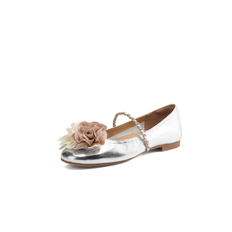 Ballerines Mary Jane élégantes en cuir de mouton avec détail de fleur en beige/argent