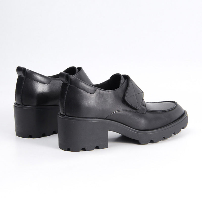 Mocassins chunky à sangle Velcro style britannique en cuir de vache décontractés avec soutien de la voûte en marron clair/noir