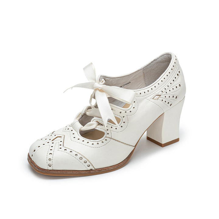 Bottines Mary Jane en cuir vintage faites à la main pour femmes, chaussures rétro à lacets à bout carré en beige/noir