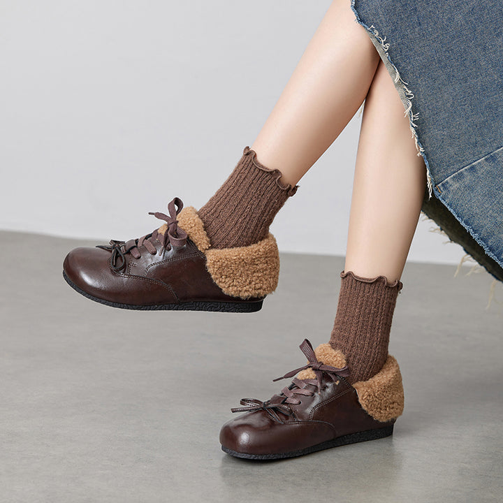 Chaussures Oxford plates à lacets avec nœud shaggy pour femmes en noir/marron/abricot