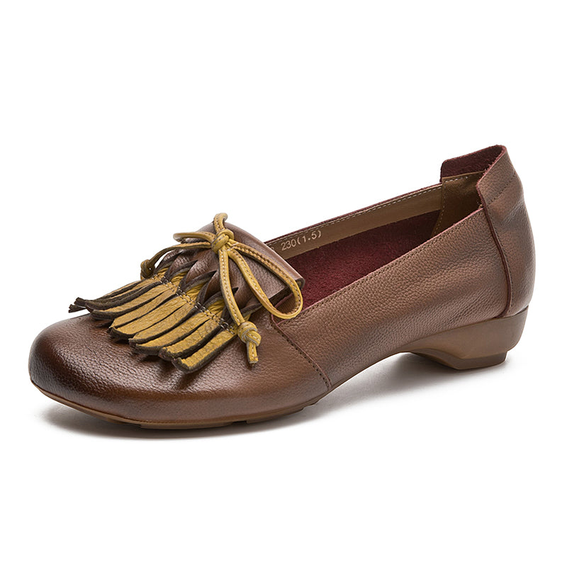 Mocassins à franges rétro en cuir coloré avec nœud pour femmes en café/gris