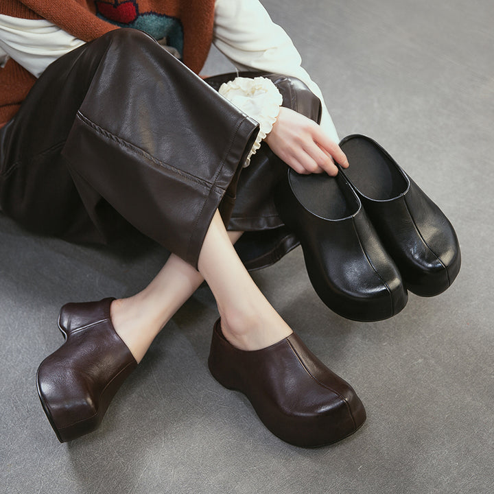 Mules en cuir rétro à talon chunky faites à la main, mules à plateforme pour femmes en noir/café