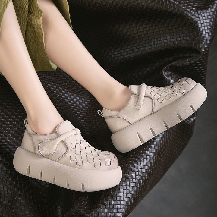 Mocassins tissés en cuir de vache faits à la main pour filles Mori avec velcro en noir/marron foncé/beige