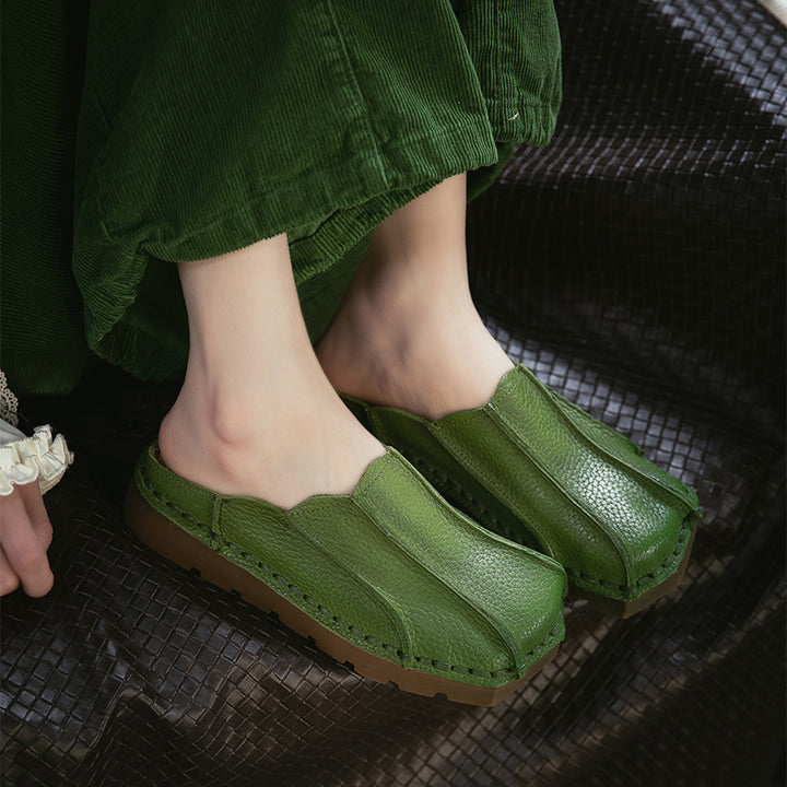 Mules en cuir à bout carré faites à la main, pantoufles plates décontractées en marron/rouge/vert