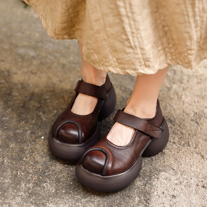 Escarpins Mary Jane à plateforme rétro en cuir chunky avec bande velcro pour femmes en noir/café