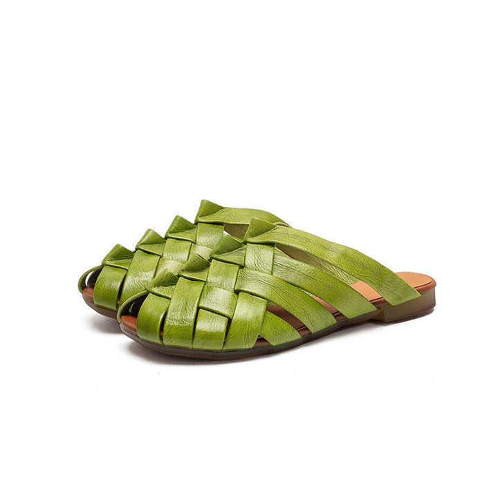 Mules en cuir tressé pour femmes, sandales plates à bout ouvert faites à la main en vert/beige