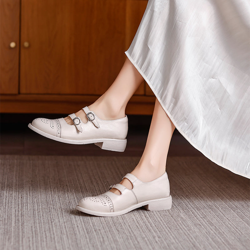 Brogues Mary Jane vintage à double bride, chaussures en cuir style académique faites à la main en beige/noir