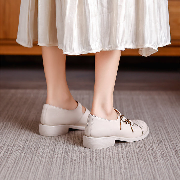 Brogues Mary Jane vintage à double bride, chaussures en cuir style académique faites à la main en beige/noir
