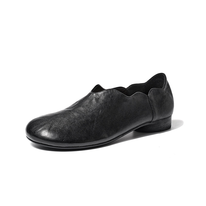 Vintage Handmade Horse Leather Loafers for Women Scalloped Edge Slip-On Flats in Black/Dark Brown
