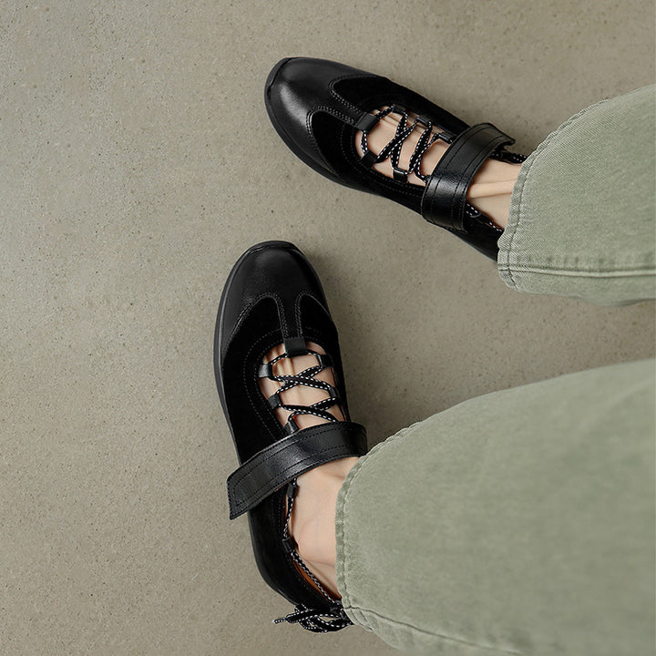 Baskets Mary Jane de designer pour femmes, chaussures en cuir découpées à Velcro rétro en noir/marron