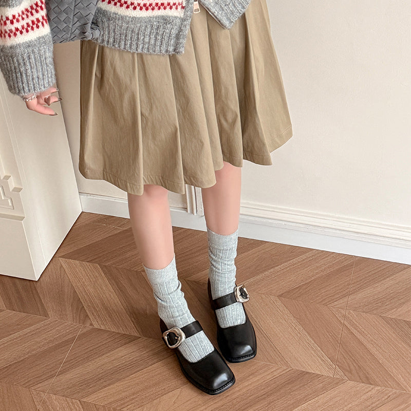 Chaussures Mary Jane en cuir fait main à boucle et bout carré rétro en noir/marron