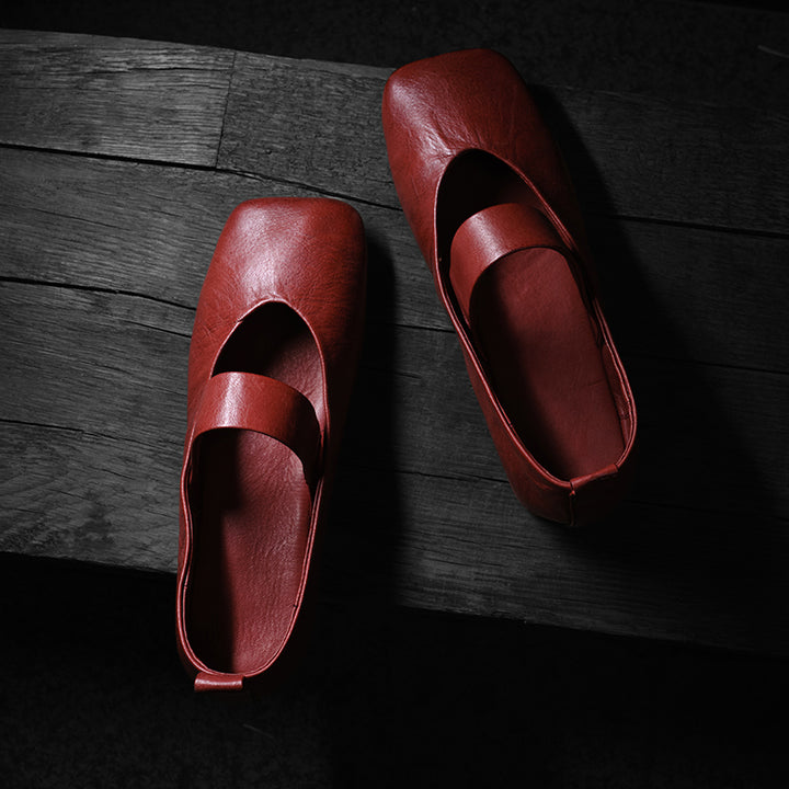 Ballerines Mary Jane en cuir de cheval fait main à bout carré minimaliste en noir/rouge