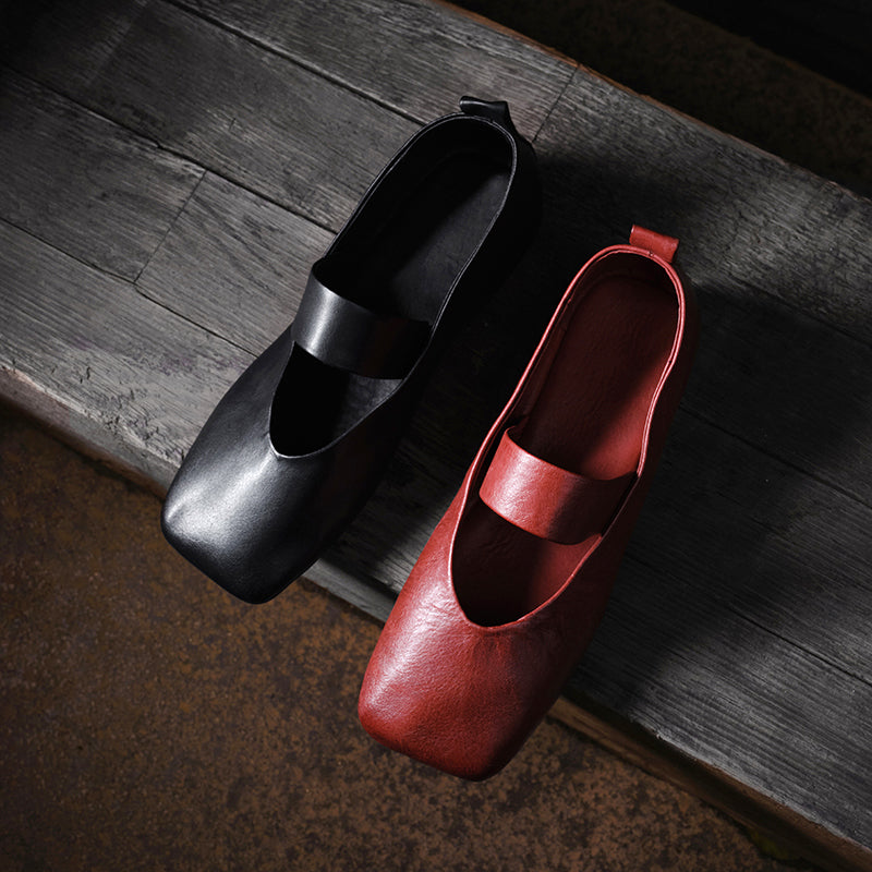 Ballerines Mary Jane en cuir de cheval fait main à bout carré minimaliste en noir/rouge