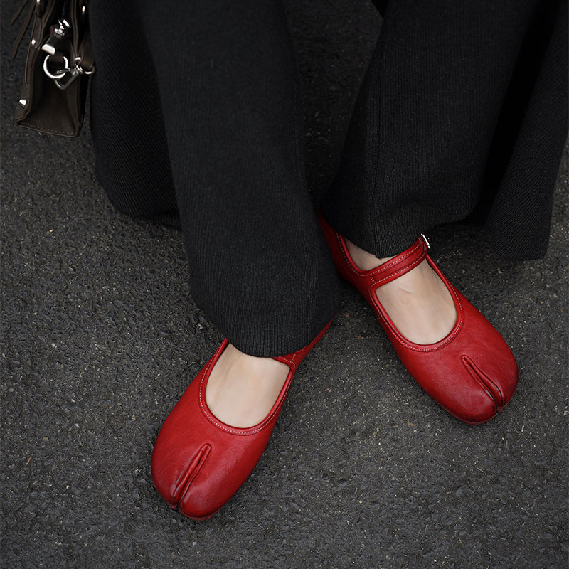 Ballerines Mary Jane en cuir de cheval lavé à bout fendu Tabi fait main en noir/rouge/marron/abricot