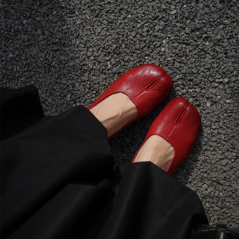 Chaussures Mary Jane en cuir de cheval lavé à bout fendu Tabi pour femmes en noir/rouge/marron/abricot