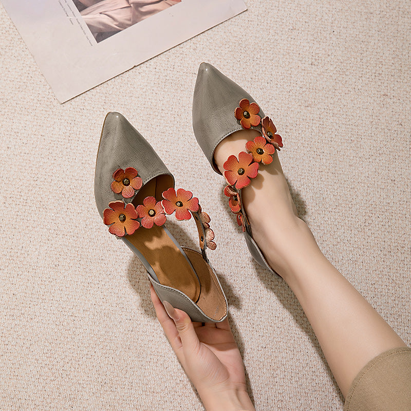 Pompes à talon kitten à bout pointu avec embellissement floral 3D, chaussures élégantes vintage en gris