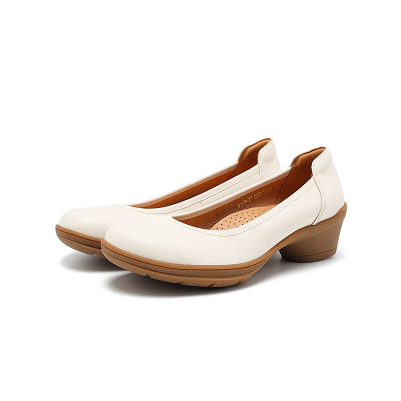 Escarpins en cuir de veau faits main minimalistes pour le bureau en noir/beige/abricot
