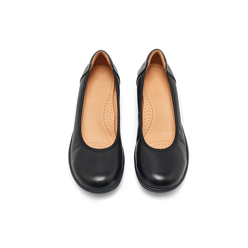 Escarpins en cuir de veau faits main minimalistes pour le bureau en noir/beige/abricot