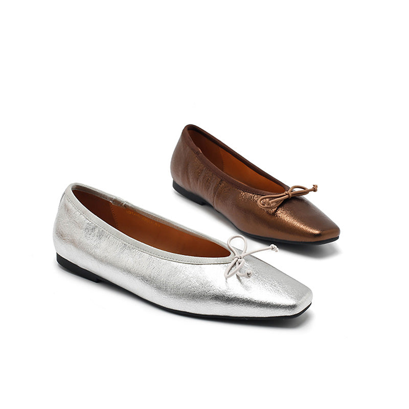 Ballerines en cuir métallisé avec nœud, à bout carré, rétro en noir/argent/bronze