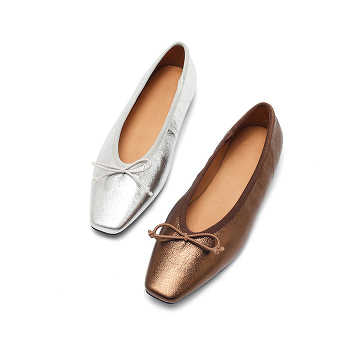 Ballerines en cuir métallisé avec nœud, à bout carré, rétro en noir/argent/bronze