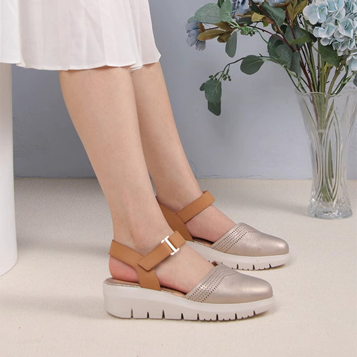dwarves1680-4 Sandals 5.5 Golden