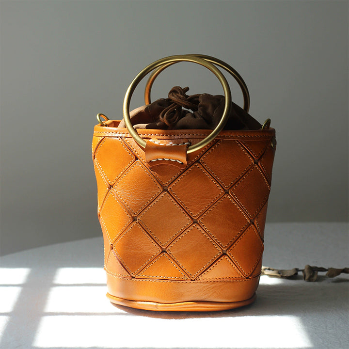 Sac seau Matelassé avec Poignée en Métal, Sac à Bandoulière et à Main en Cuir Végétal Tanné en 4 Couleurs