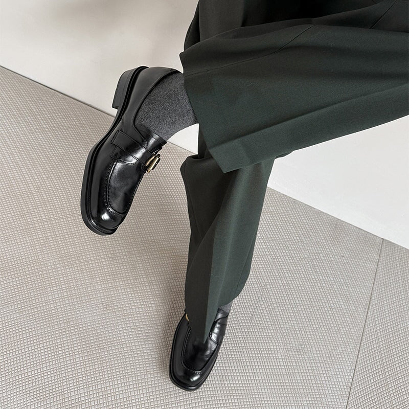  Loafers 