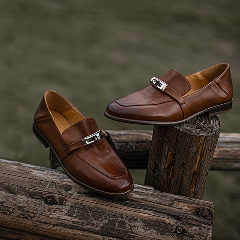  Loafers 