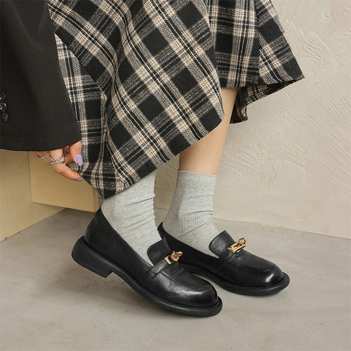  Loafers 