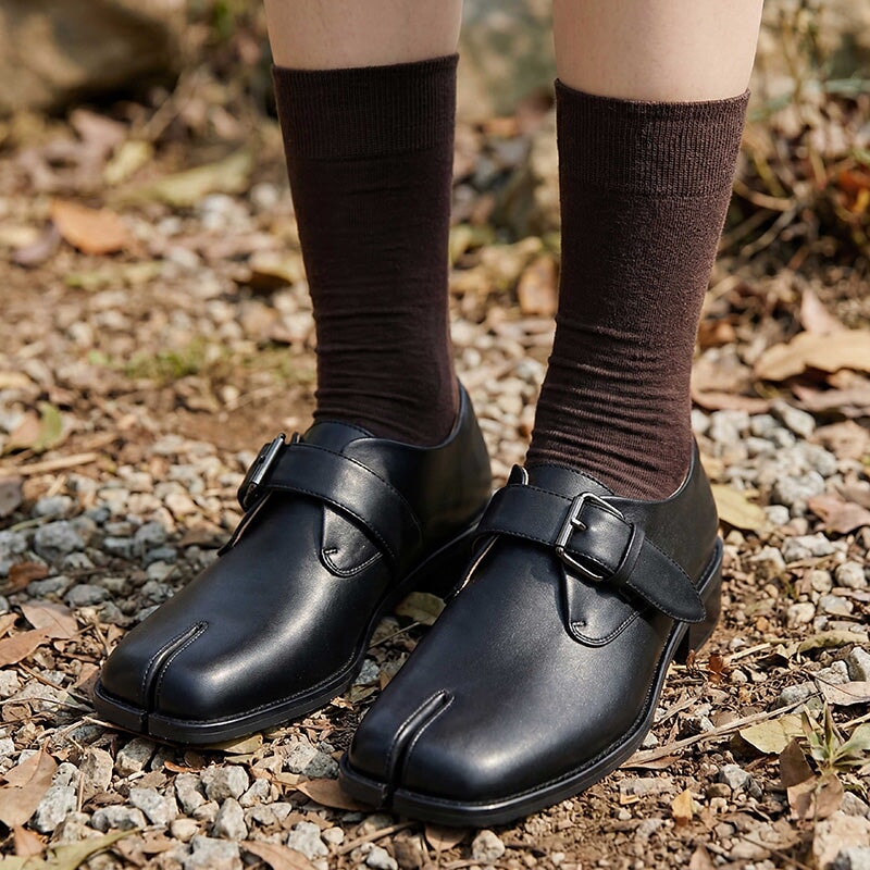  Loafers 